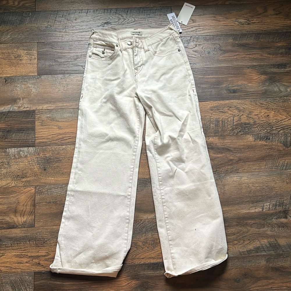 TRUE RELIGION Women’s offwhite Straight leg Mid- Rise Pants